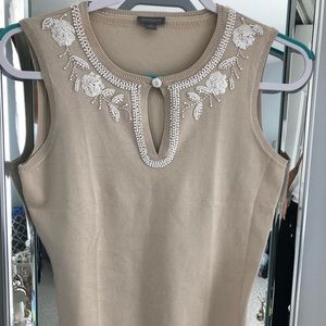 Ann Taylor sleeveless top